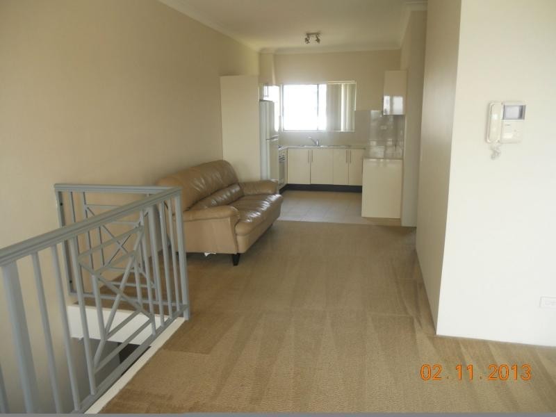 Unit 12/2 Castlereagh Street, Liverpool NSW 2170