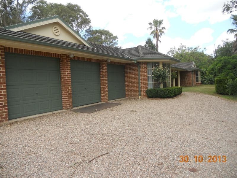 110 Fifth Avenue, Austral NSW 2179