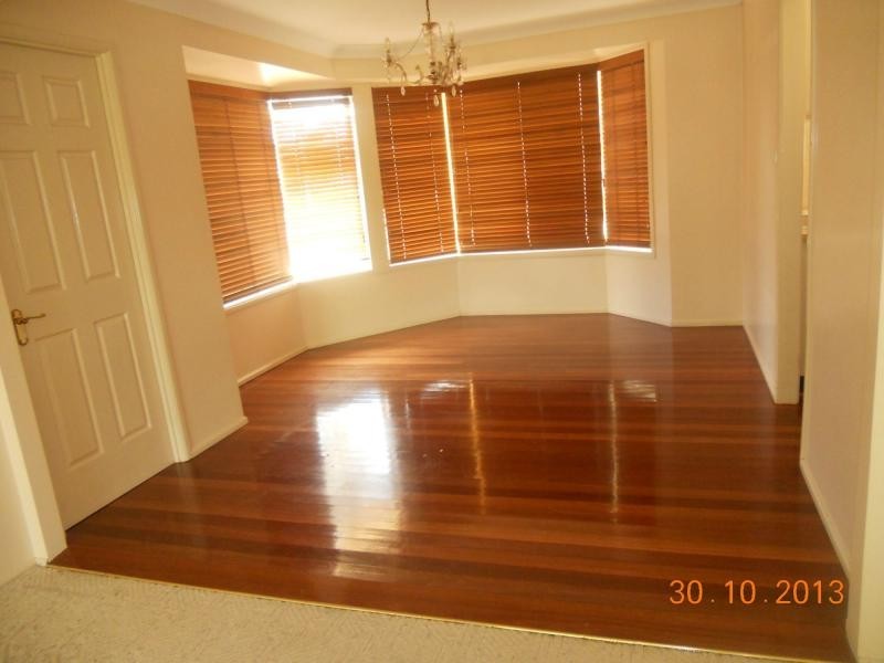 110 Fifth Avenue, Austral NSW 2179