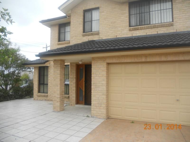 25 Gascogne Street, Prestons NSW 2170