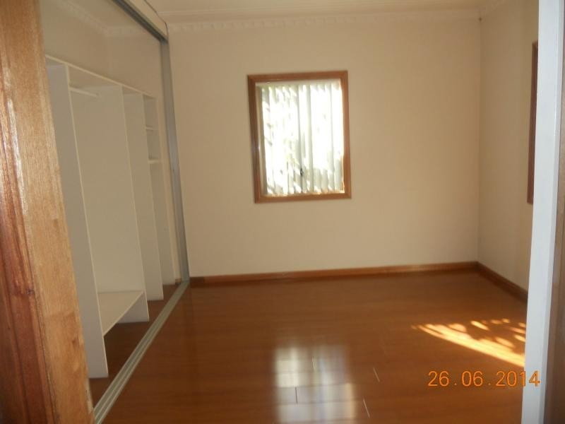 209 Memorial Ave, Liverpool NSW 2170