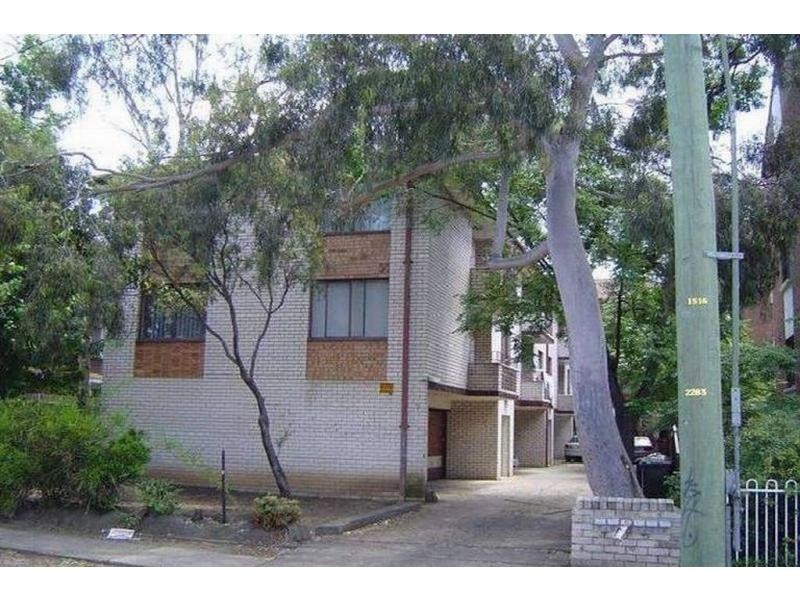 Unit 2/9 Lachlan Street, Liverpool, Warwick Farm NSW 2170