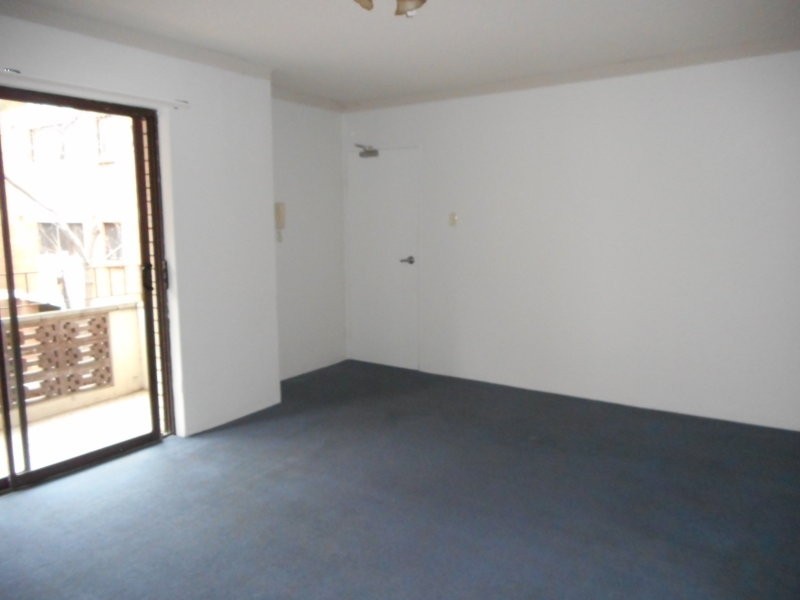 Unit 2/9 Lachlan Street, Liverpool NSW 2170