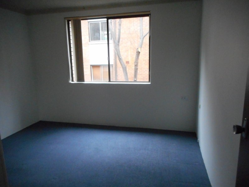 Unit 2/9 Lachlan Street, Liverpool NSW 2170
