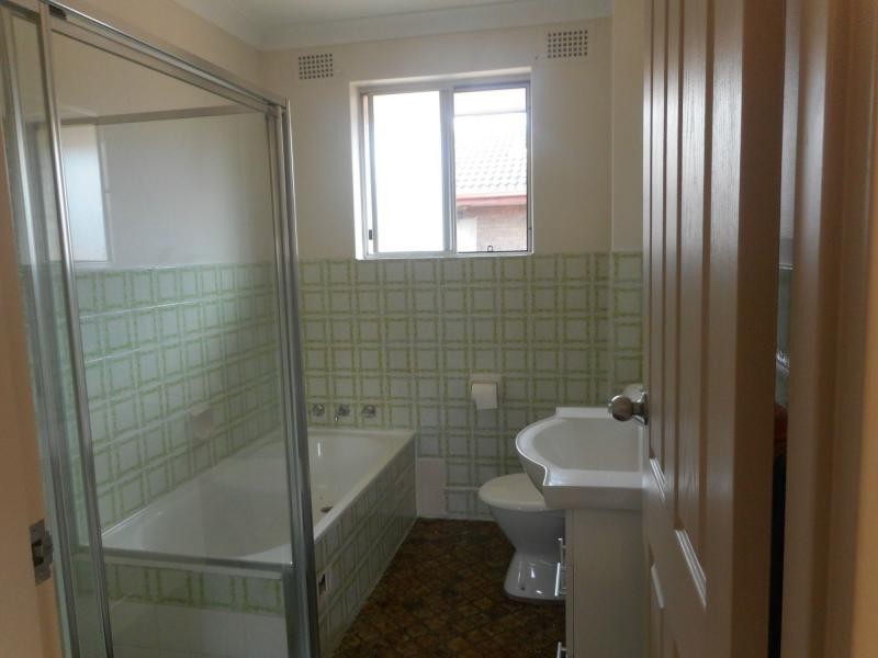 Unit 6/1 Lachlan Street, Liverpool NSW 2170