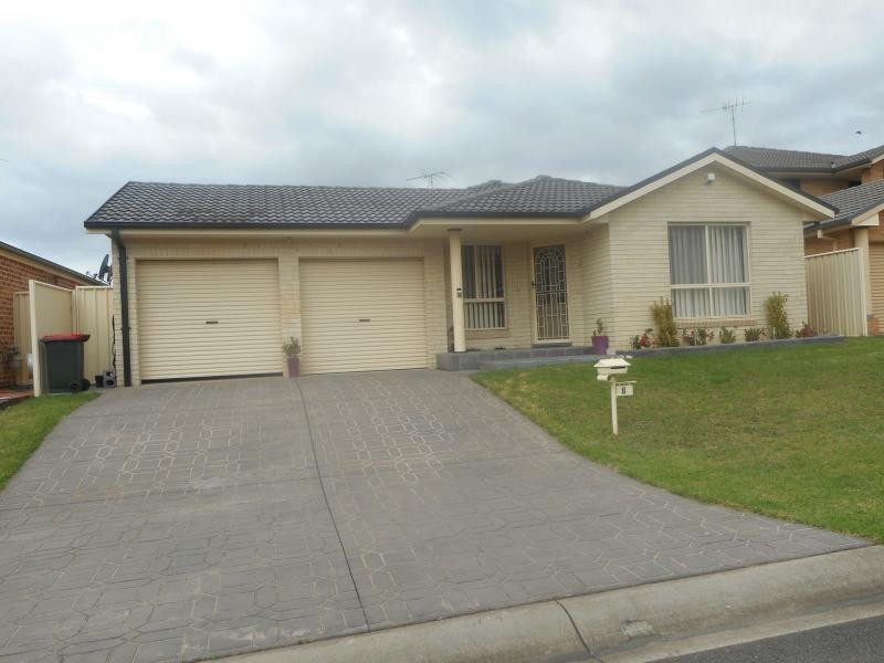 8 Domenic Close, Hoxton Park NSW 2171