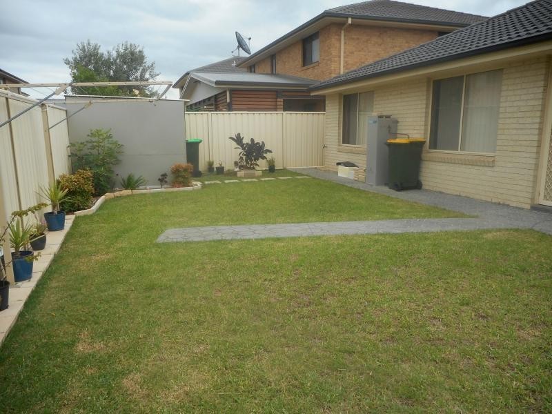 8 Domenic Close, Hoxton Park NSW 2171