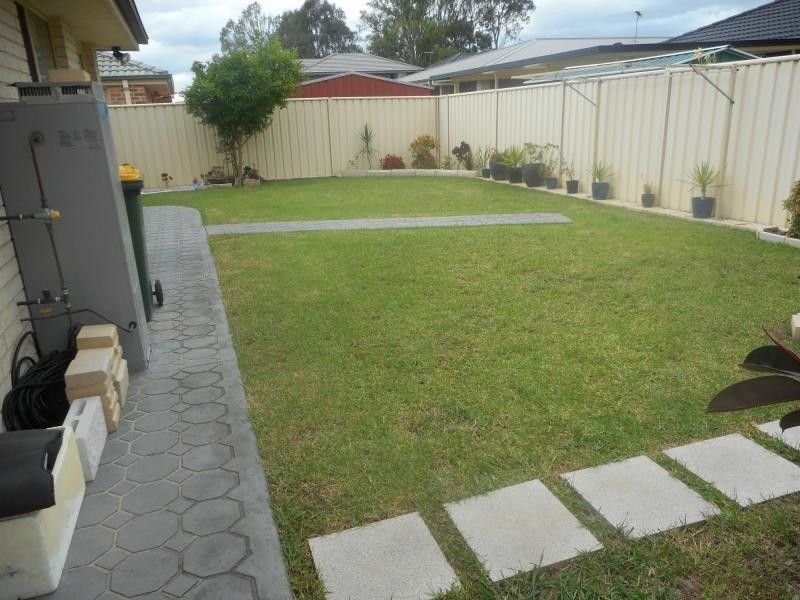 8 Domenic Close, Hoxton Park NSW 2171