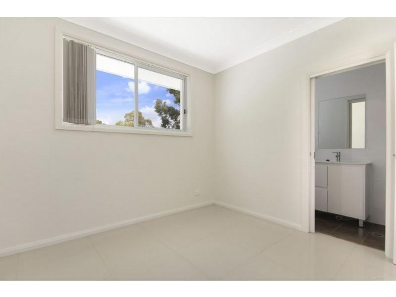 6B Johnstone Street, Guildford West NSW 2161