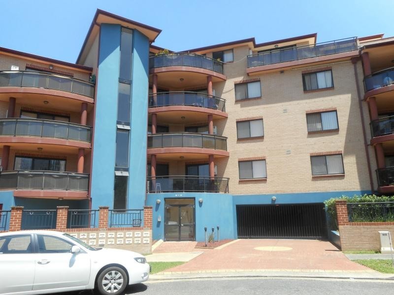 12/10-12 Tindall Street, Liverpool NSW 2170