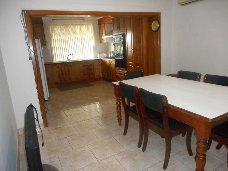 6 Segefield Place, Casula NSW 2170