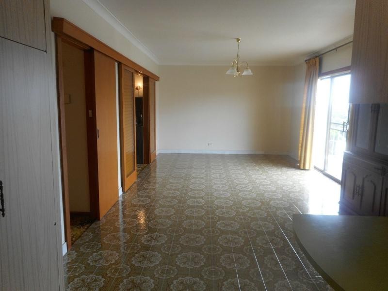 6 Segefield Place, Casula NSW 2170