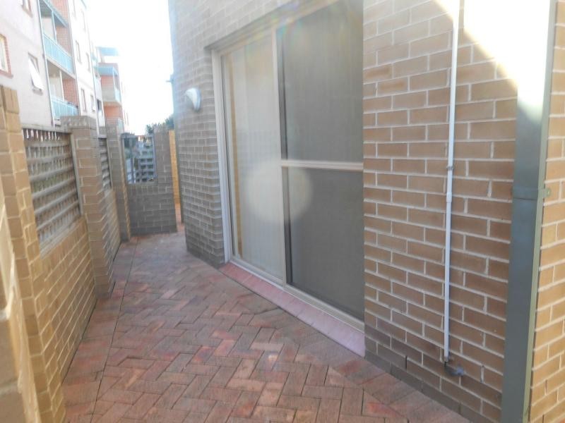 57/100 Terminus Street, Liverpool NSW 2170