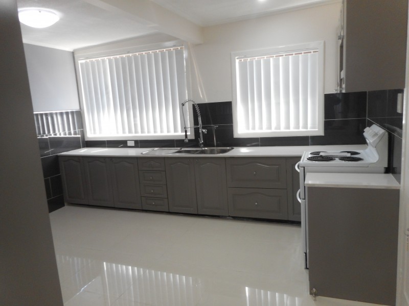 59 Hill Rd, Lurnea NSW 2170