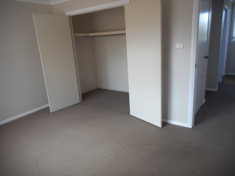 9/26 Holland Cres, Casula NSW 2170