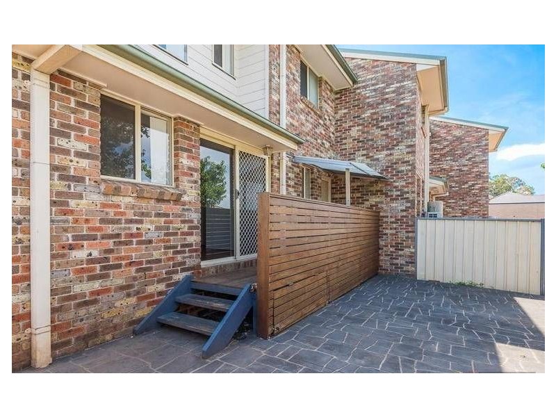 9/26 Holland Cres, Casula NSW 2170