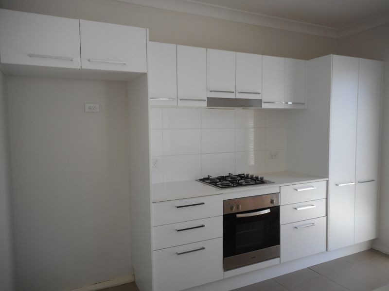 12 Truscott Avenue, Middleton Grange NSW 2171