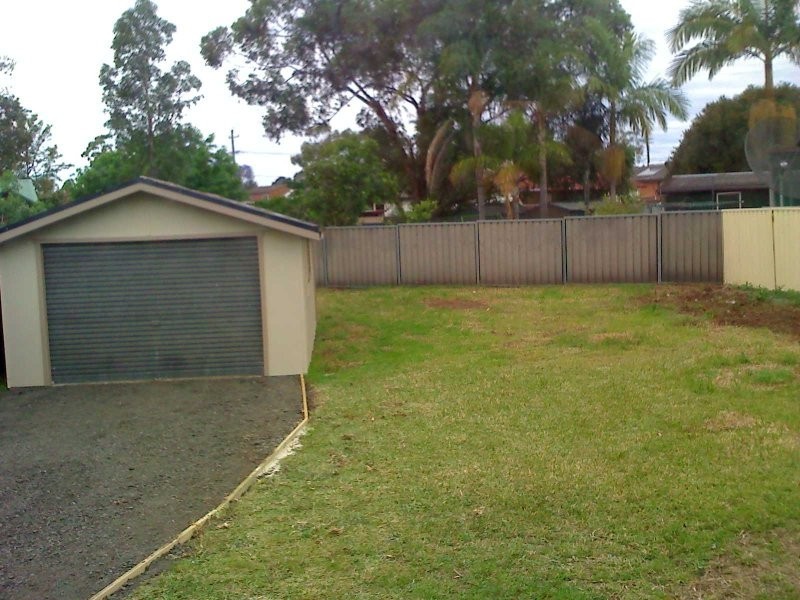 12 Fulham Street St, Busby NSW 2168