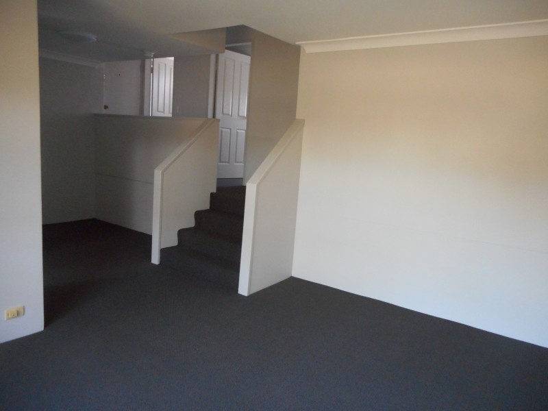 17/26-28 Remembrance Drive Dr, Warwick Farm NSW 2170