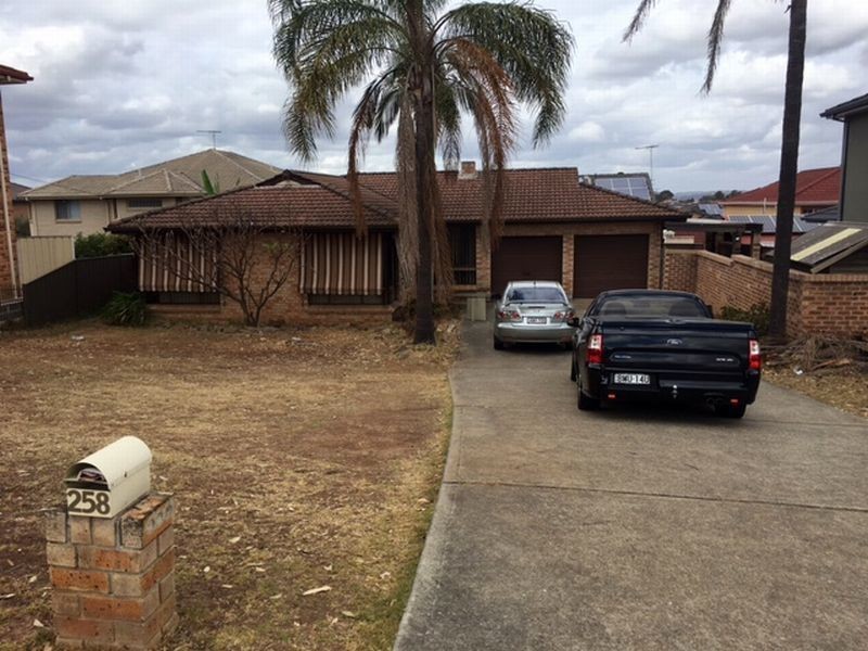 258 North Liverpool Rd, Green Valley NSW 2168