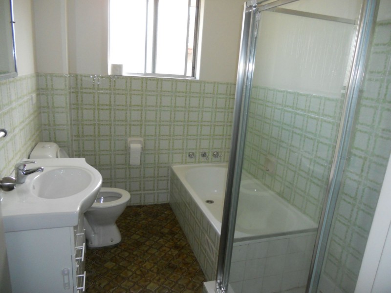 5/1 Lachlan St, Liverpool NSW 2170