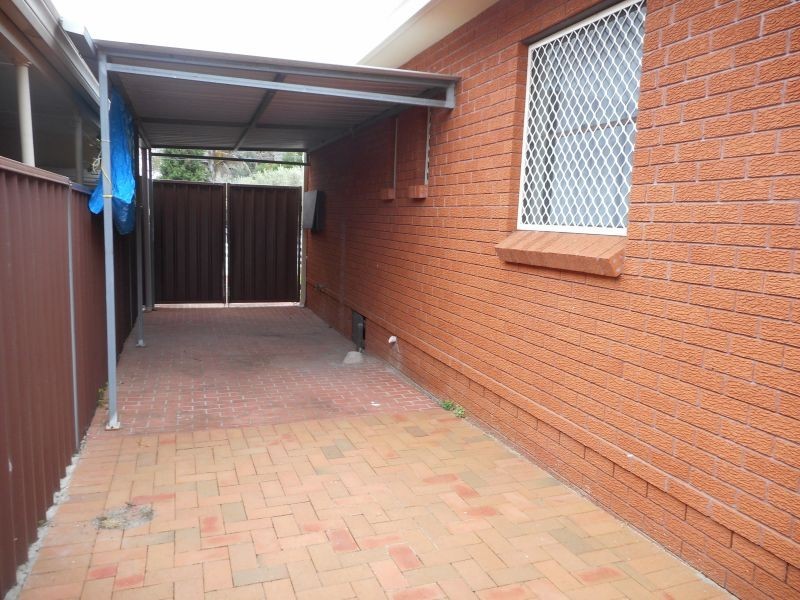 32A Kimberley St, Merrylands NSW 2160
