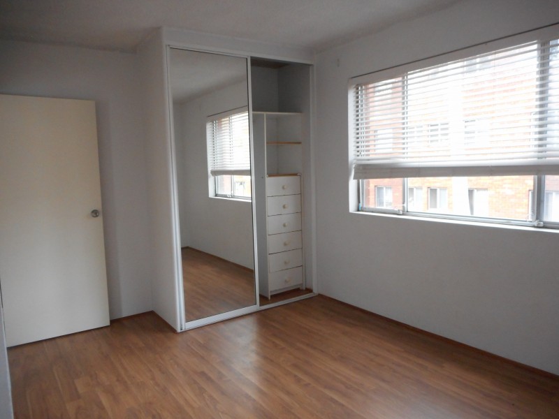 4/116 Elizabeth Dr, Liverpool NSW 2170