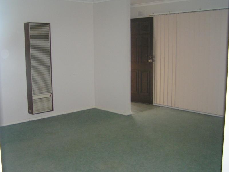 1/144 Hoffmans Road, Niddrie VIC 3042