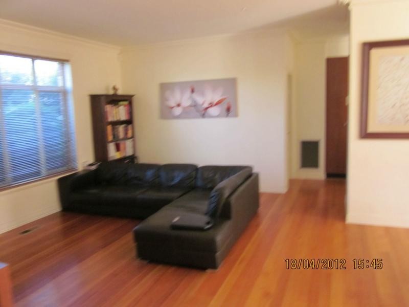 1/46 Fawkner Street, Essendon VIC 3040