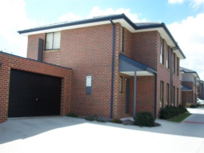 2/226 Melrose Drive, Tullamarine VIC 3043