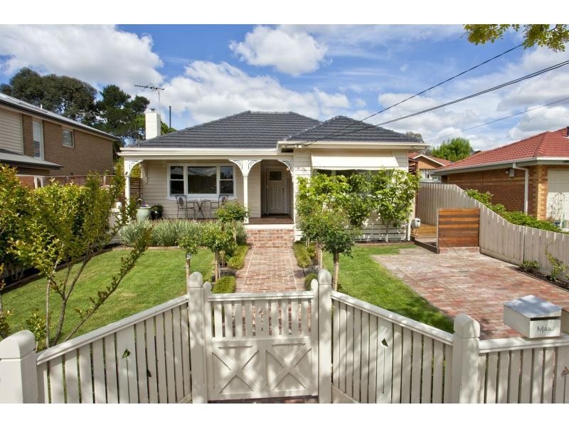 41 Mascoma Street, Strathmore VIC 3041