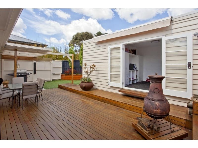 41 Mascoma Street, Strathmore VIC 3041