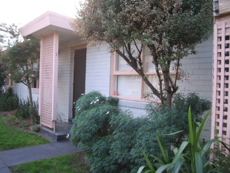 1/37 Grice Crescent, Essendon VIC 3040
