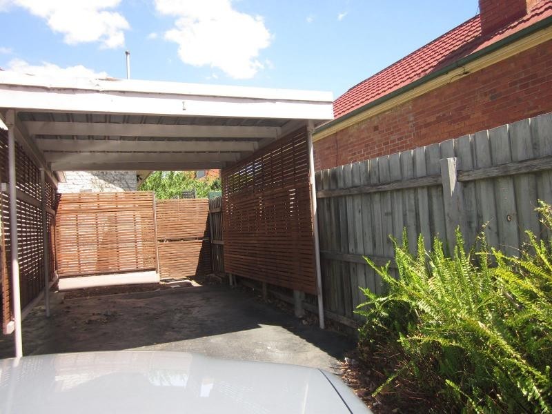 1/37 Grice Crescent, Essendon VIC 3040