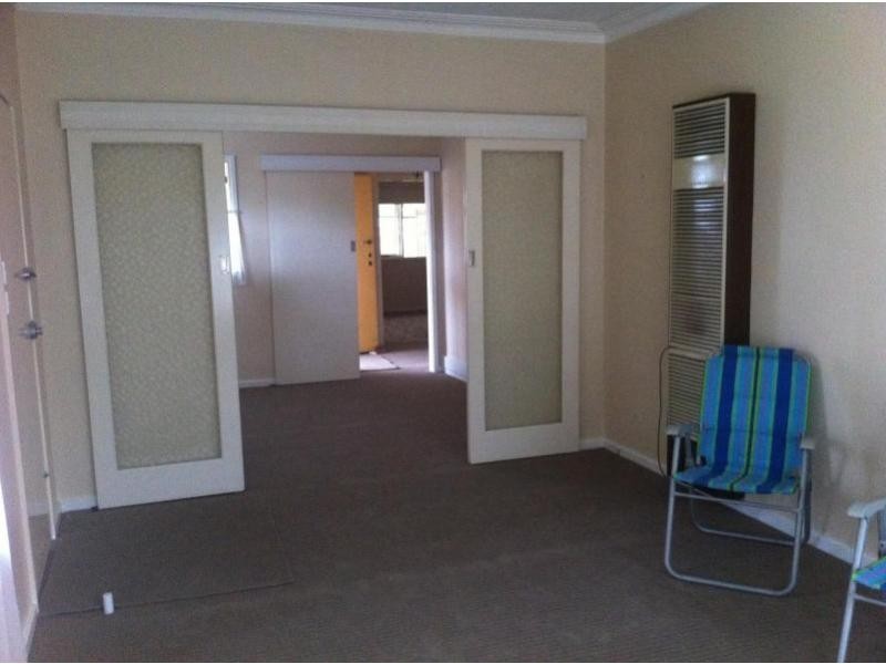 49 Vaynor Street, Niddrie VIC 3042