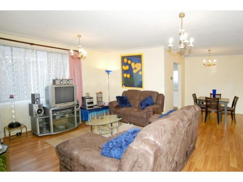 1/19 Ballater Street, Essendon VIC 3040