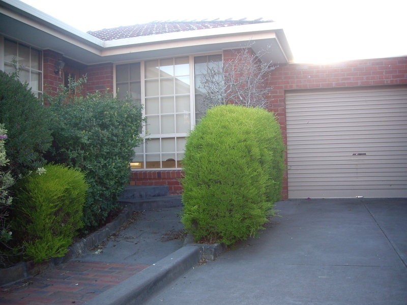 4/19-21 Ethel Street, Oak Park VIC 3046