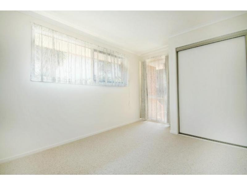 2/10 Schofield Street, Essendon VIC 3040