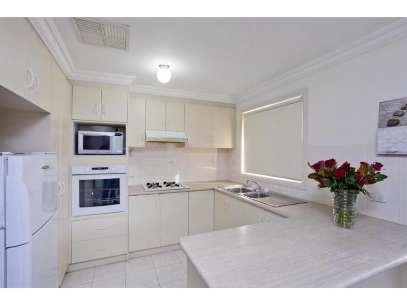 9 Douglas Street, Pascoe Vale VIC 3044