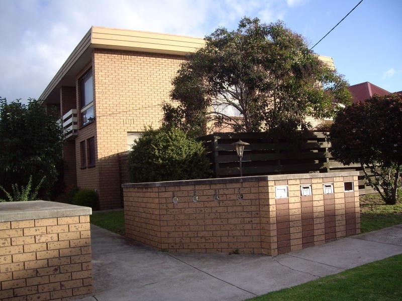 2/8 Salisbury Street, Moonee Ponds VIC 3039