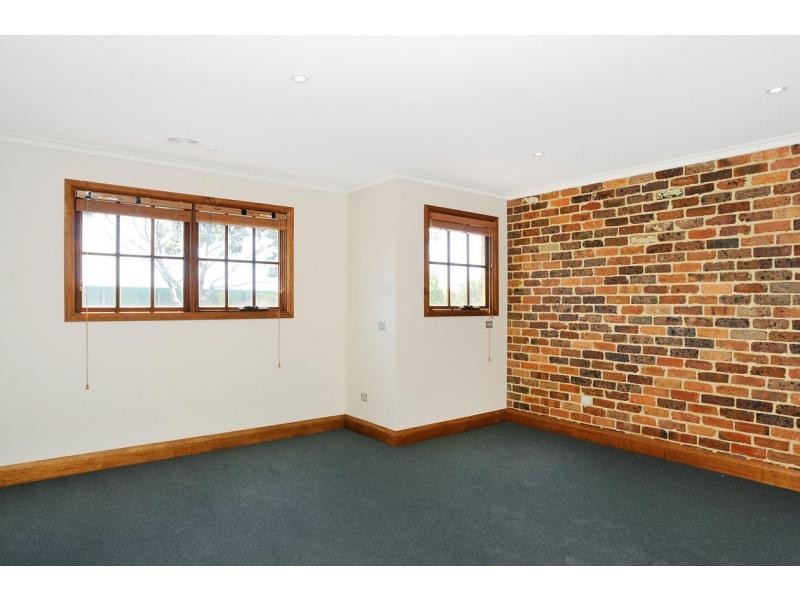 59A Roland Avenue, Strathmore VIC 3041