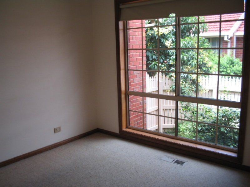 2/19-21 Ethel Street, Oak Park VIC 3046