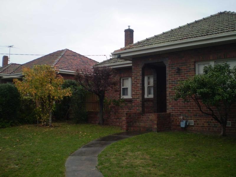 38 Glenbervie Road, Strathmore VIC 3041
