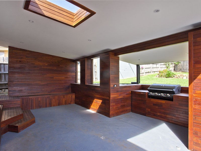 13 Woolart Street, Strathmore VIC 3041