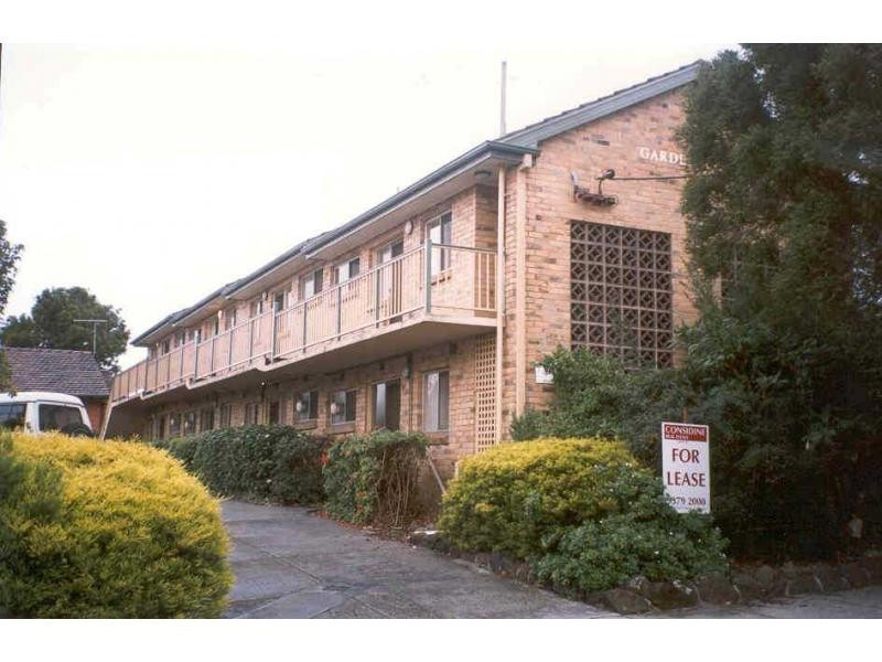 2/2 Garden Street, Essendon VIC 3040
