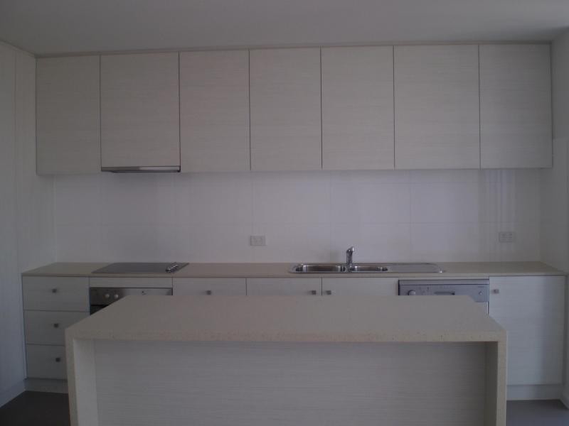 1/68 Woodland Street, Strathmore VIC 3041