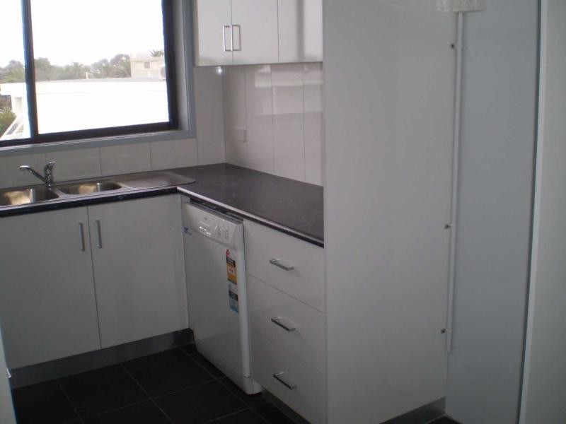 9/7-9 Grice Crescent, Essendon VIC 3040