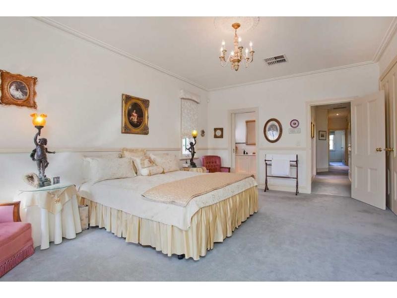 17A Market Street, Essendon VIC 3040