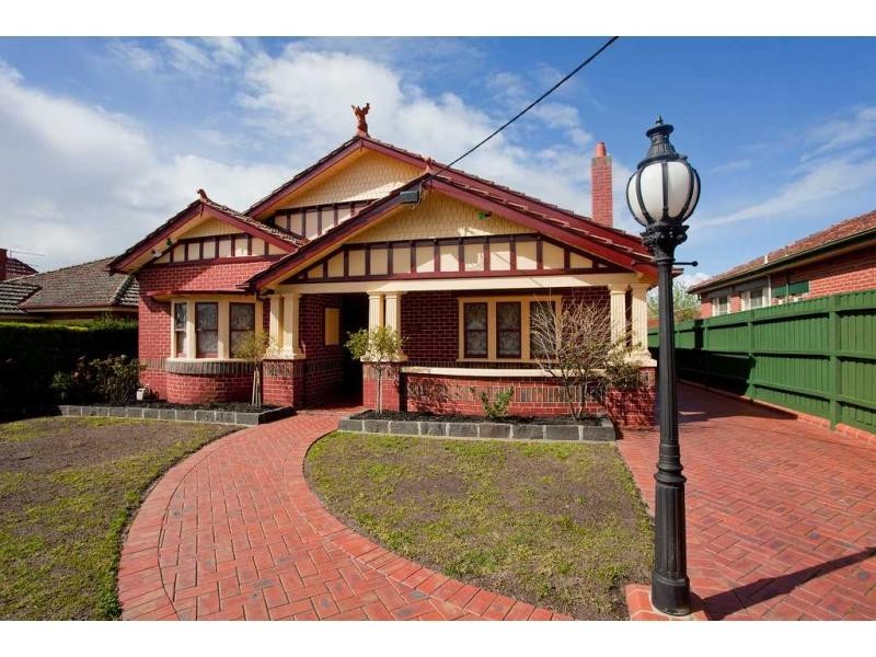 168 Napier Street, Essendon VIC 3040