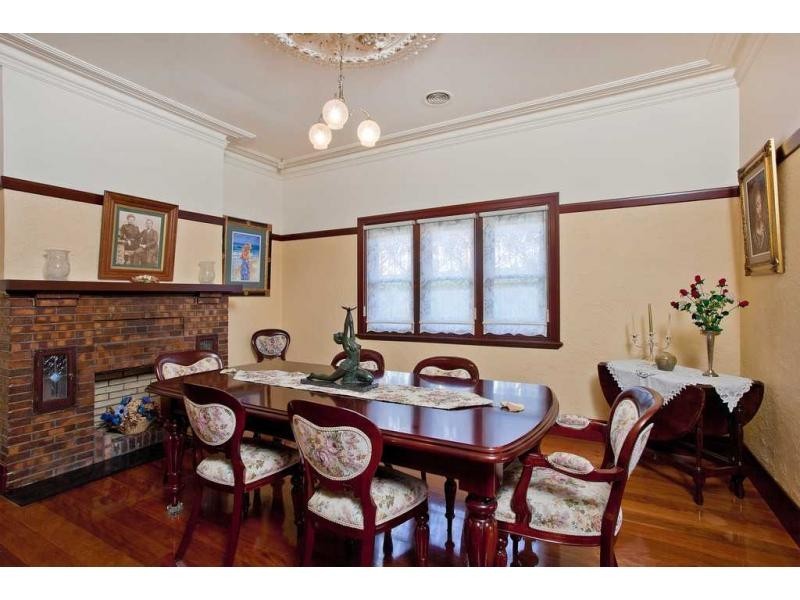168 Napier Street, Essendon VIC 3040